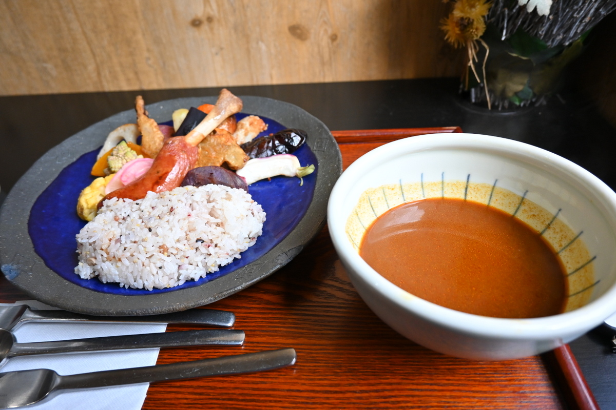 北鎌倉ぬふ・いち：鎌倉野菜のスープカリー