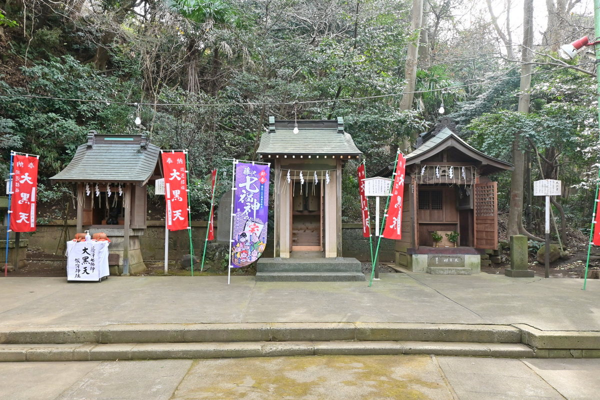 諏訪神社 三つの社殿